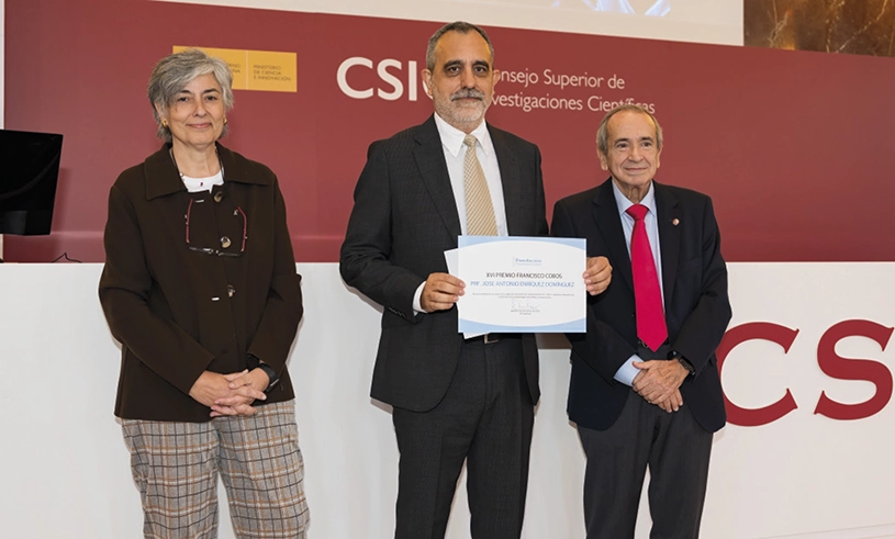 Margarita Salas' 2022 Research Awards and Francisco Cobos Foundation to José Antonio Enríquez