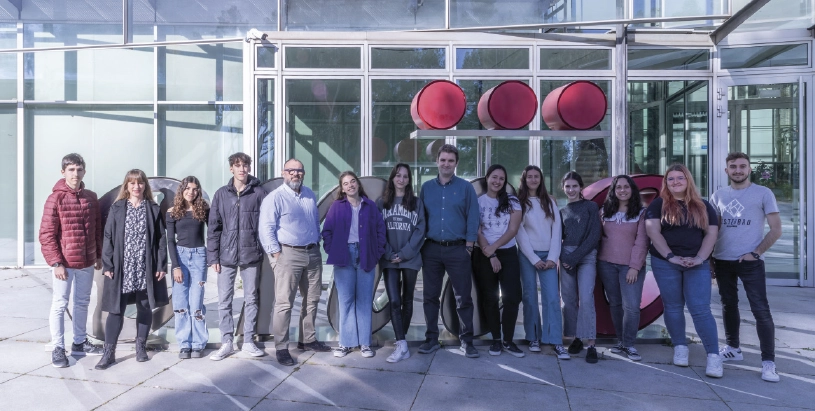 Vocational training clinical and biomedical laboratory students from the Enrique Flórez secondary school, Burgos, visit CNIC.