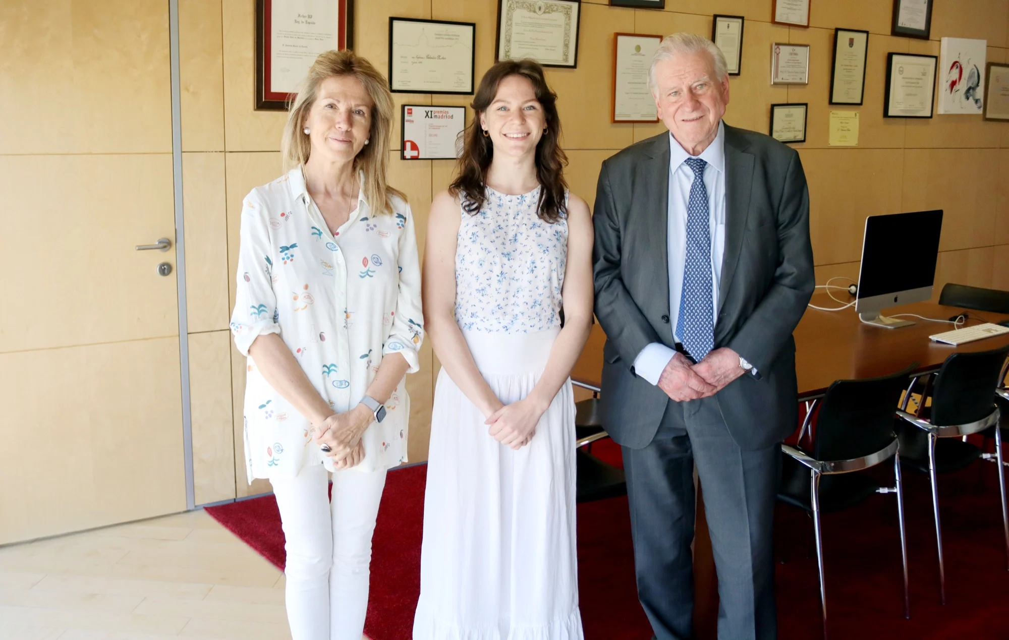 Participantes del programa ACÉRCATE y del Premio CNIC-EUCYS