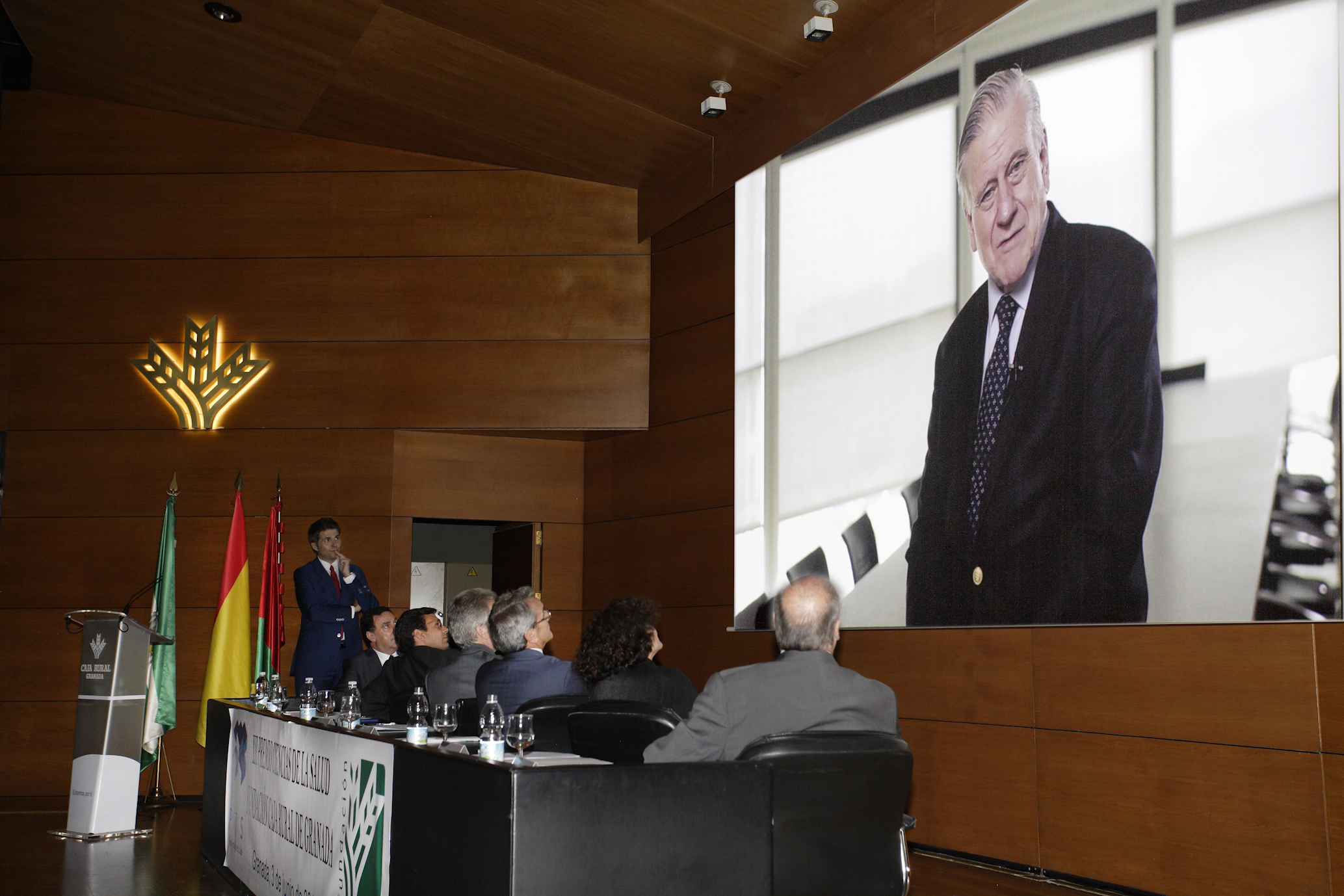 El Dr. Valentín Fuster recibe el XII Premio Ciencias de la Salud de Investigación de la Fundación Caja Rural de Granada