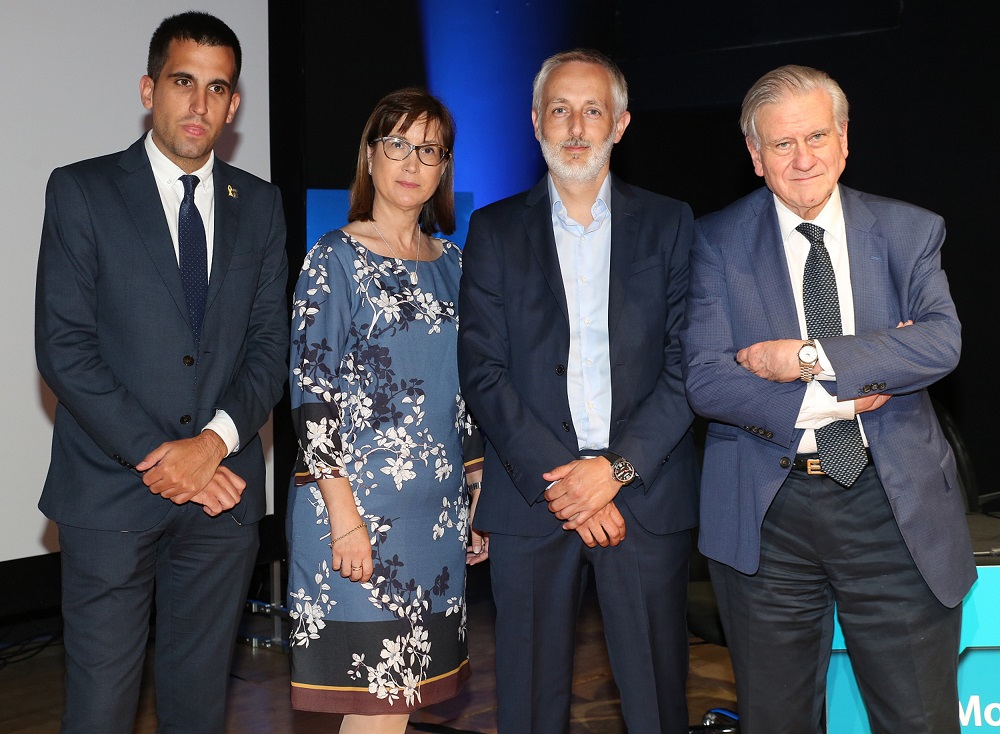 De izquierda a derecha: Ferran Estruch, Alcalde de Cardona; Maria José García Celma, Directora Académica del CUIMPB-Centre Ernest Lluch; Óscar Pérez Albet, Chief Marketing Officer de Ferrer, y Valentín Fuster, Director General del CNIC.