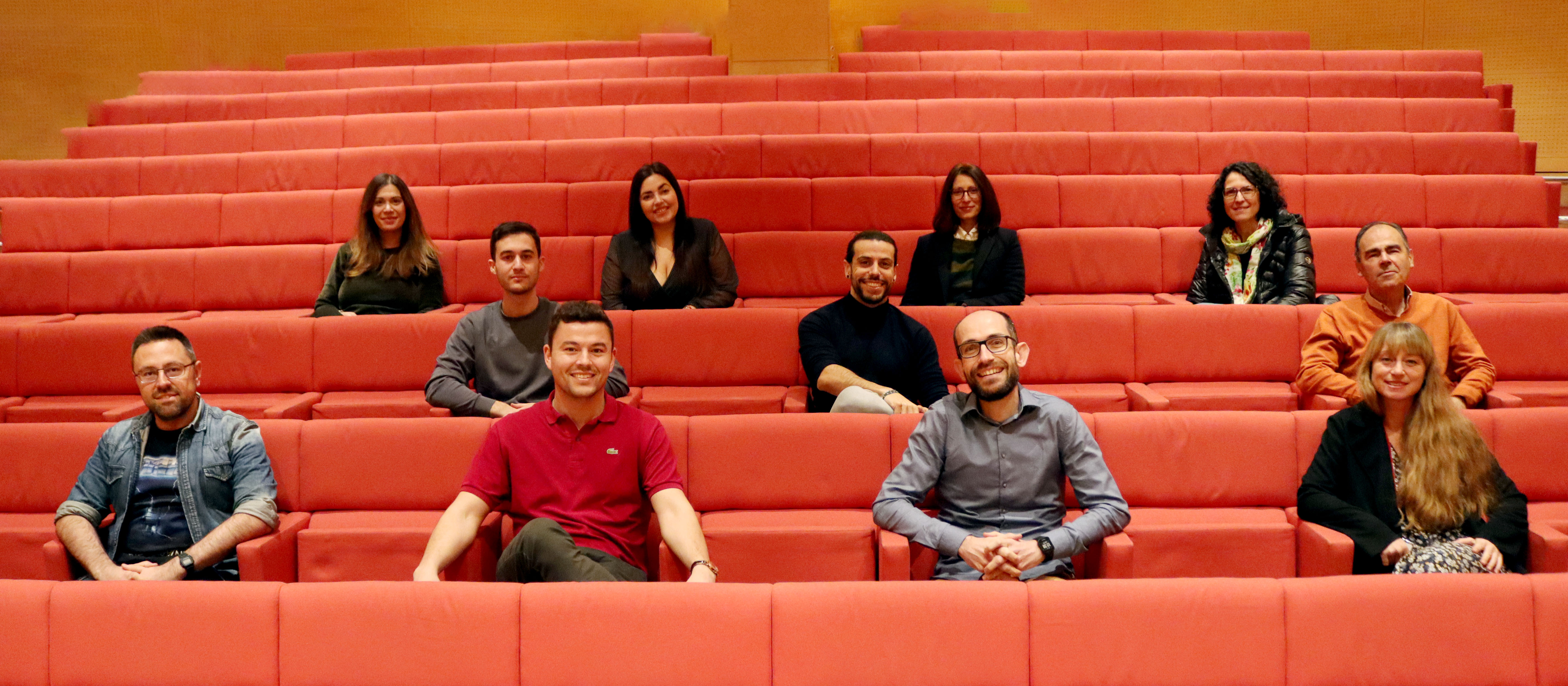 De izquierda a derecha y de arriba hacia abajo: Maria Rosaria Pricolo, Natalia Vicente, Verónica Labrador, Olga Giménez, Manuel Gavilán, Jon Sicilia, Jesús Vázquez, Elías Herrero, Roberto Silva, Jorge Alegre y Diana Velázquez.