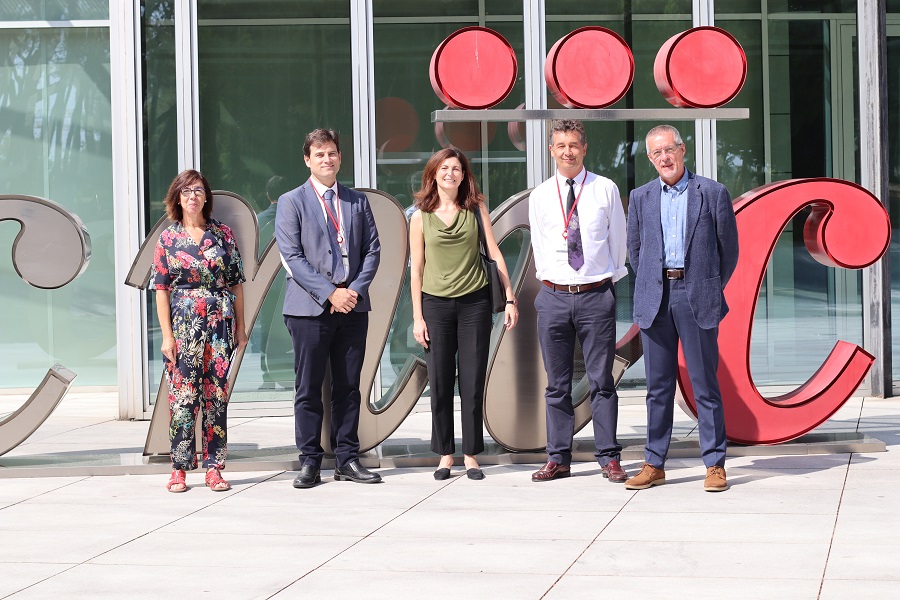 Margarita Blázquez Herranz, el Dr. Borja Ibáñez, la nueva directora del Instituto de Salud Carlos III (ISCIII), la Dra. Raquel Yotti Álvarez, Alberto Sanz, Gerente del CNIC y el Dr. Vicente Andrés.