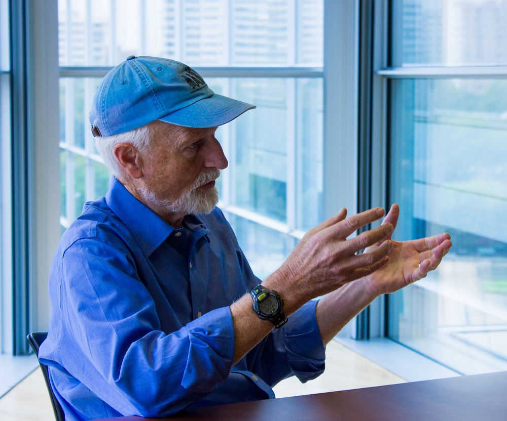 Profesor Mike Sheetz, Instituto de Mecanobiología de Singapur y profesor de la Universidad de Columbia en EEUU.